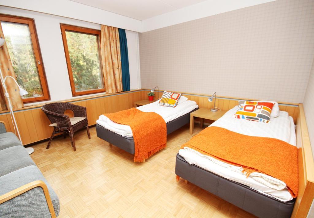 Aapiskukko Hotel Pälkäne Oda fotoğraf